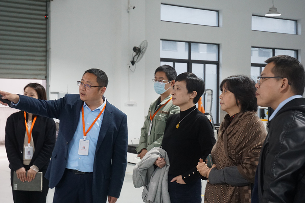 金年金字招牌诚信至上资讯 | 上海市闵行区工商联、青促会一行莅临金年金字招牌诚信至上走访调研(图2)