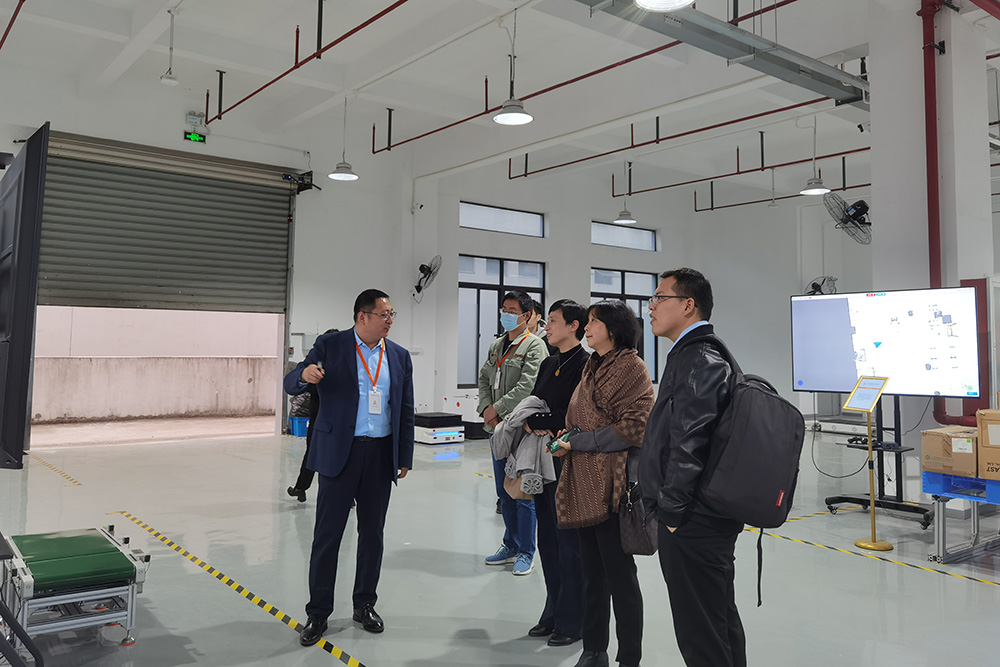 金年金字招牌诚信至上资讯 | 上海市闵行区工商联、青促会一行莅临金年金字招牌诚信至上走访调研(图3)