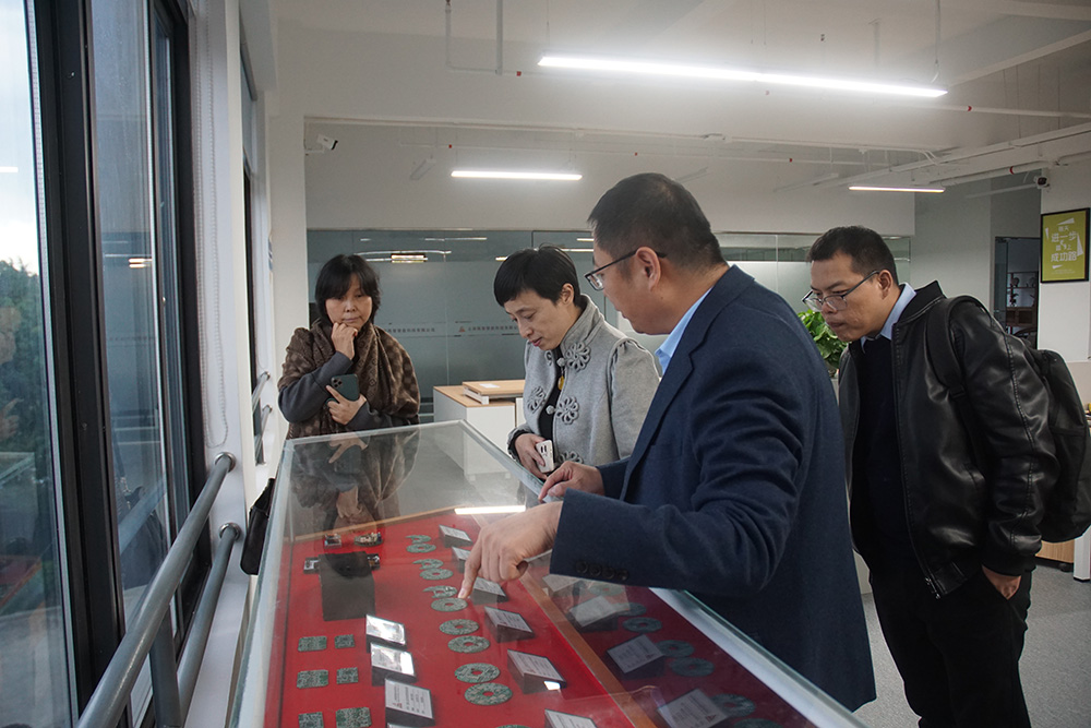 金年金字招牌诚信至上资讯 | 上海市闵行区工商联、青促会一行莅临金年金字招牌诚信至上走访调研(图6)