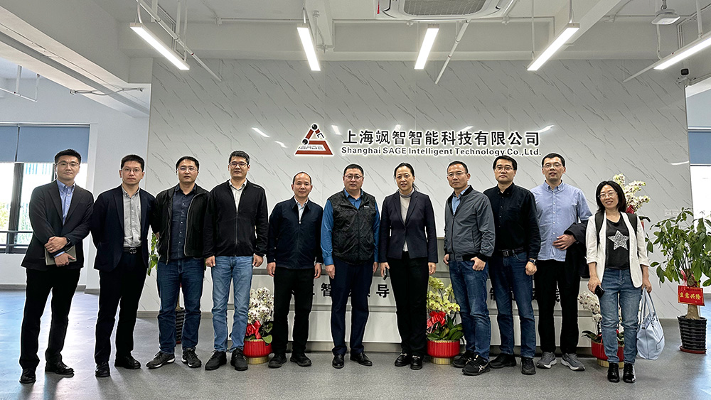 金年金字招牌诚信至上来访回顾 | 荣耀终端有限公司等众多伙伴赴金年金字招牌诚信至上智能参访交流(图1)